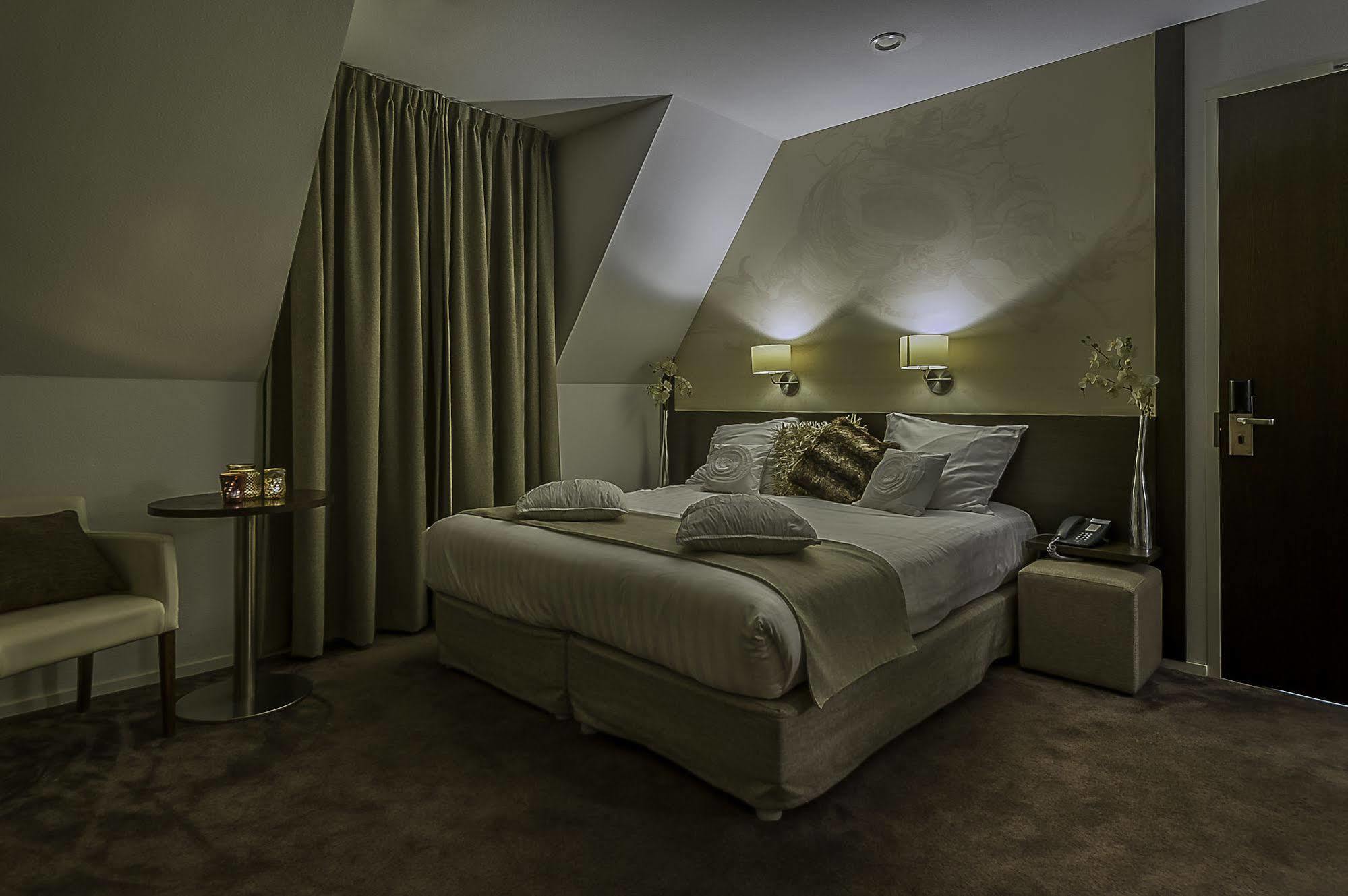 Parkhotel Auberge Vincent Nuenen Dış mekan fotoğraf