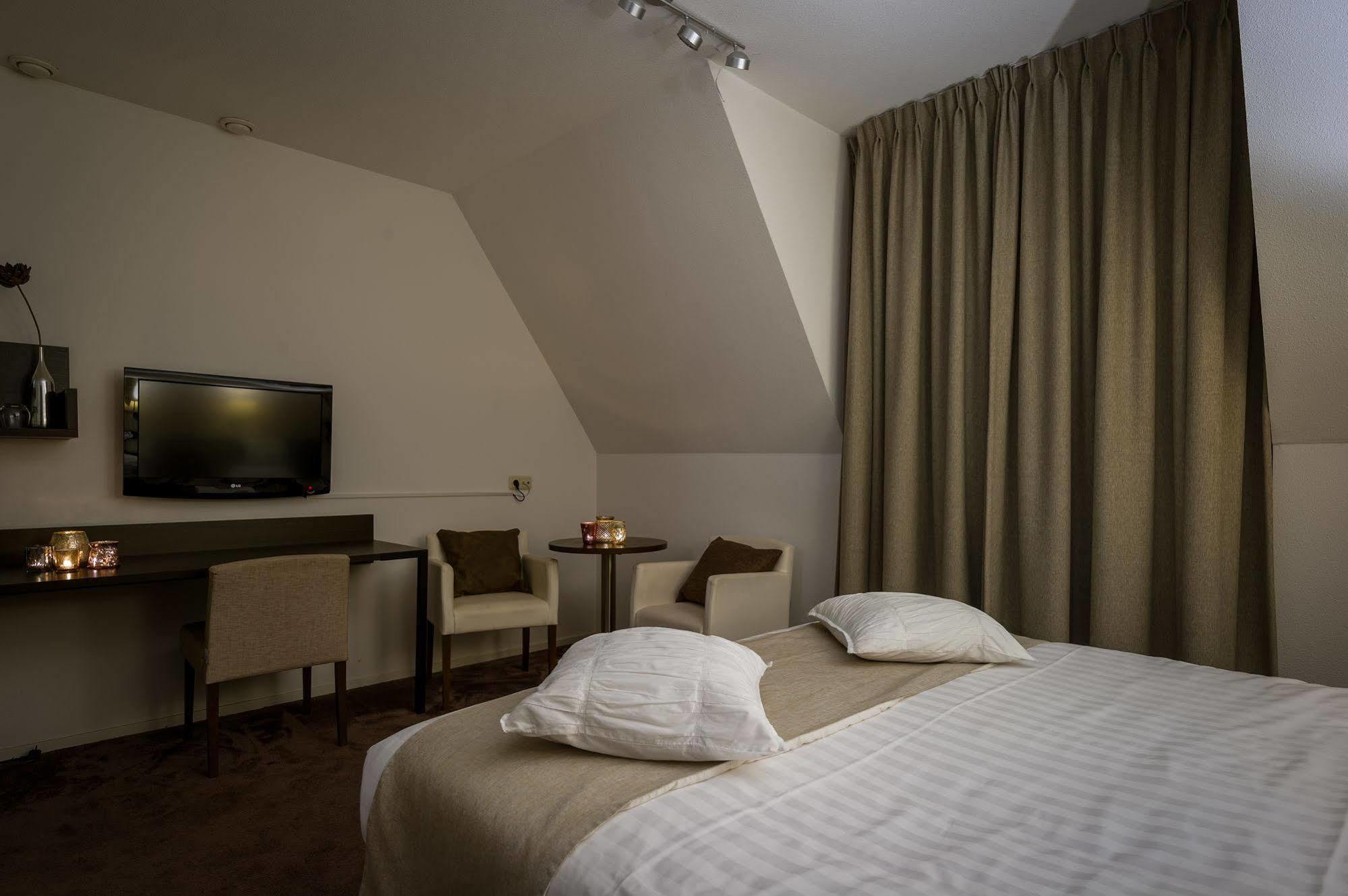 Parkhotel Auberge Vincent Nuenen Dış mekan fotoğraf